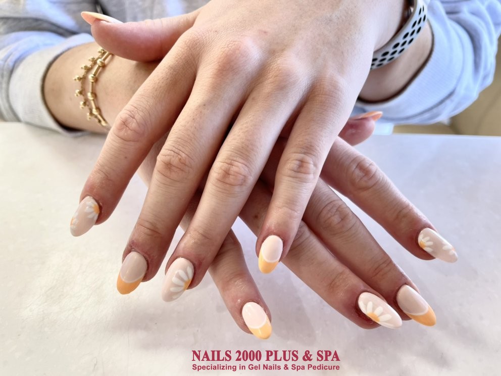 Nails 2000 Plus in Carlsbad, CA 92009